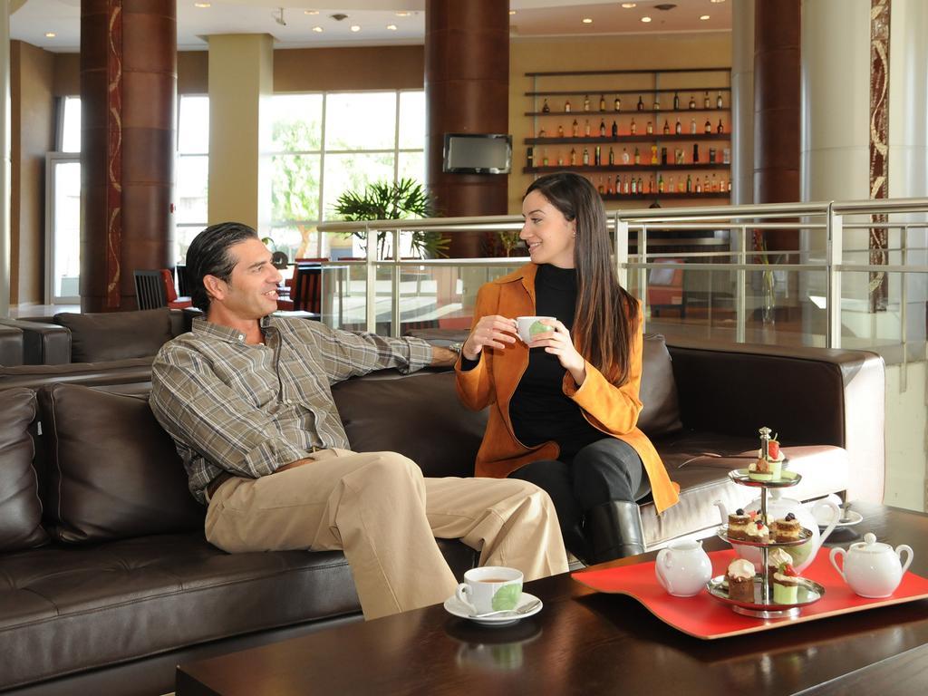 Hotel Del Bono Park Сан Хуан Екстериор снимка
