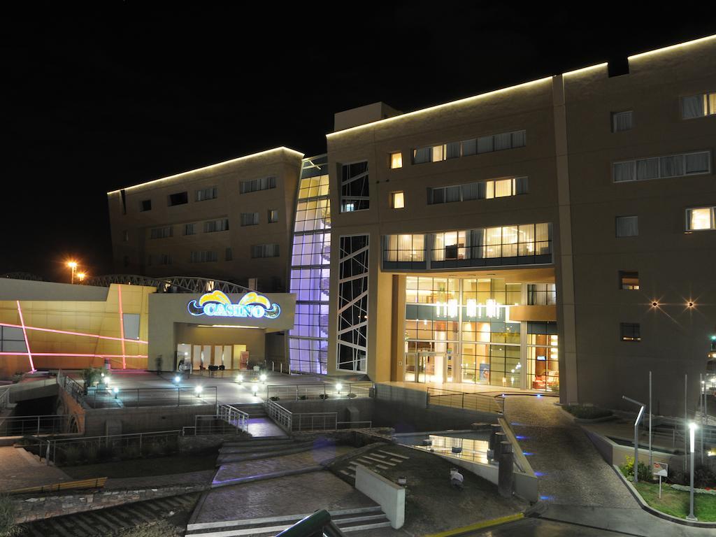 Hotel Del Bono Park Сан Хуан Екстериор снимка
